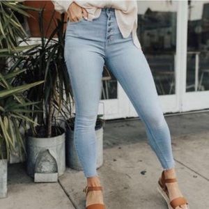 Carly Jean Los Angeles ‘Ada’ Jeans size 3